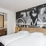 Leo Station Et Annexes 4*