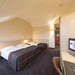 Leo Station Et Annexes Hotel