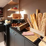 Leo Station Et Annexes Hotel Bastogne