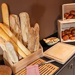 Leo Station Et Annexes Hotel