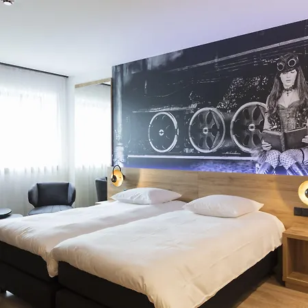 Szálloda Leo Station, Et Annexes