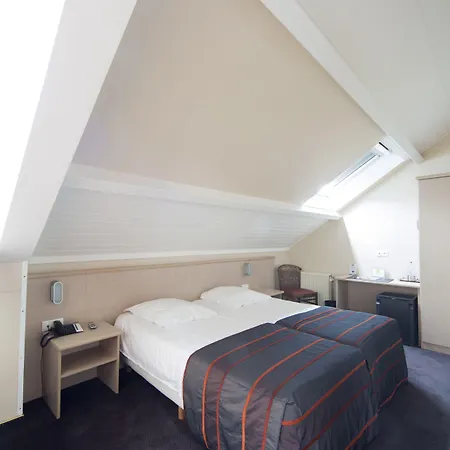 Leo Station, Et Annexes Bastogne