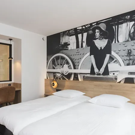 Leo Station Et Annexes 4*