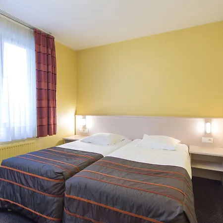 Leo Station Et Annexes Bastogne