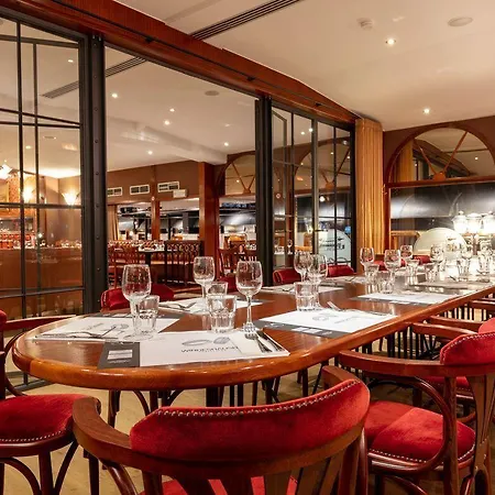 Hotel Leo Station, Et Annexes Bastogne