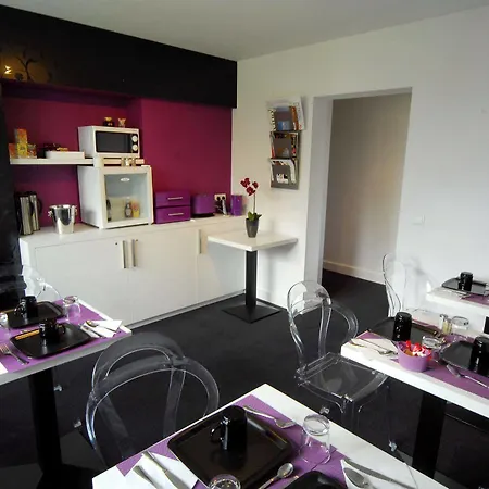 Leo Station, Et Annexes Hotel 4*