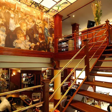 Leo Station, Et Annexes Hotel 4*